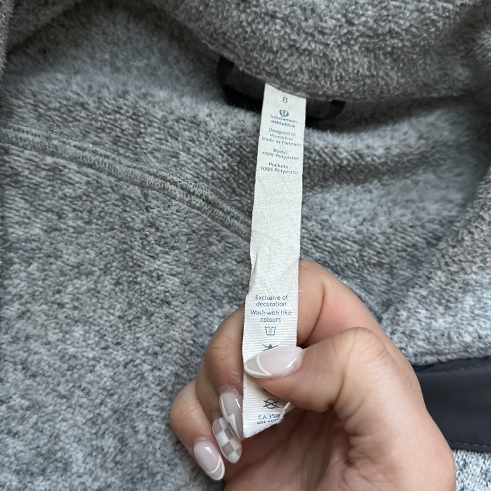 Lululemon Jacket - Picture 2 of 7